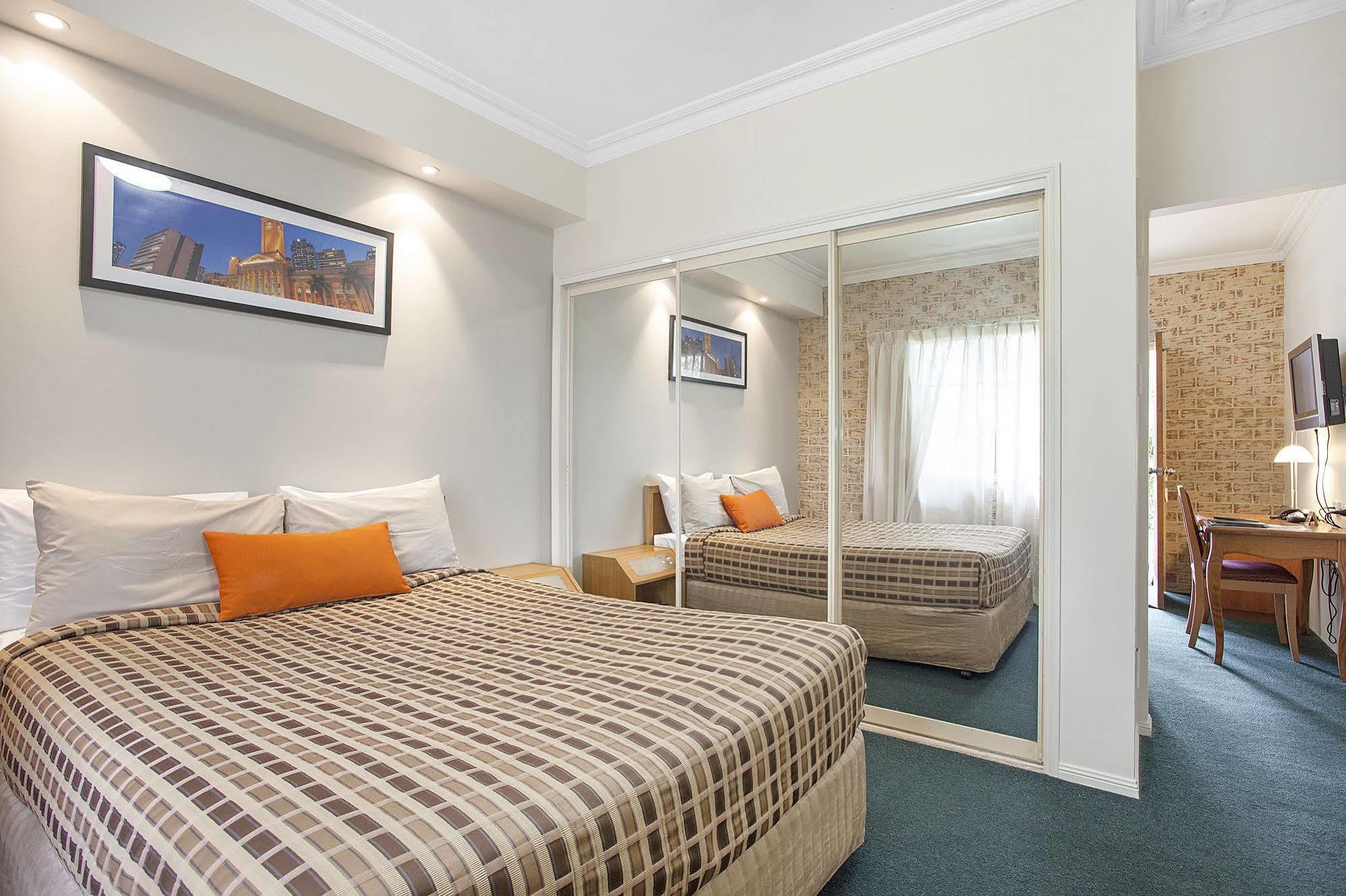 Coopers Colonial Motel Brisbane Zewnętrze zdjęcie